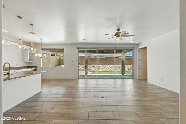 10198 E Boulder Hop Trail, Tucson, AZ 85747