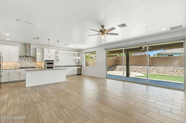 10198 E Boulder Hop Trail, Tucson, AZ 85747
