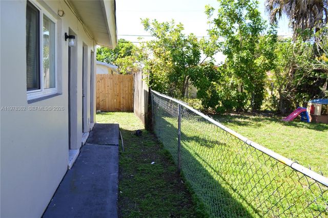 701 SW 15th Ave 3, Fort Lauderdale, FL 33312