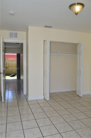 701 SW 15th Ave 3, Fort Lauderdale, FL 33312