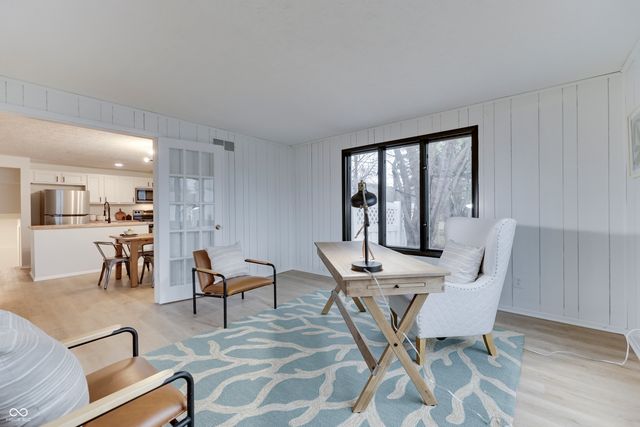 1250 Commission Road, Greenwood, IN 46142