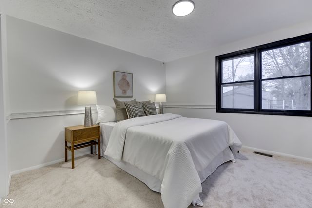 1250 Commission Road, Greenwood, IN 46142