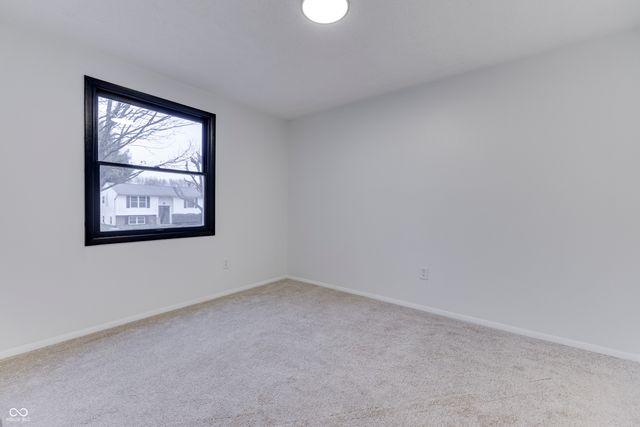 1250 Commission Road, Greenwood, IN 46142