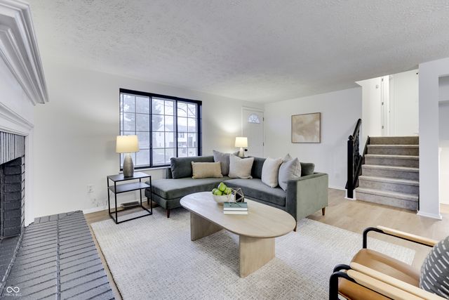 1250 Commission Road, Greenwood, IN 46142