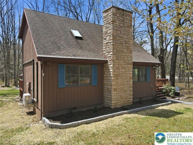 54 Berry Lane, Penn Forest Twp, PA 18229