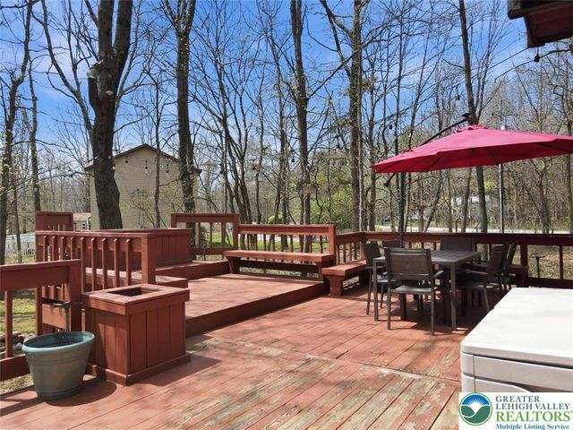 54 Berry Lane, Penn Forest Twp, PA 18229