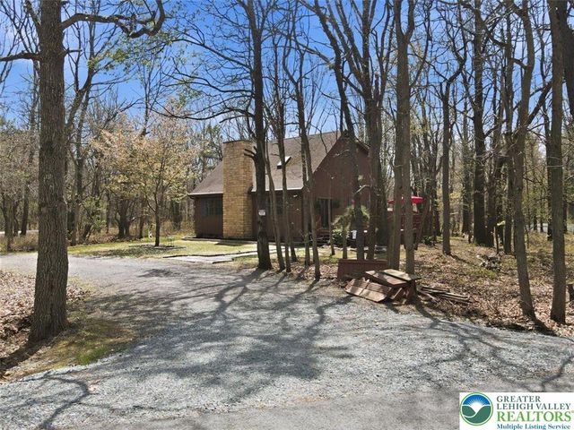 54 Berry Lane, Penn Forest Twp, PA 18229