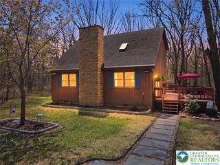 54 Berry Lane, Penn Forest Twp, PA 18229