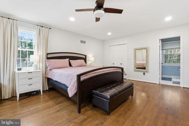 4800 SCARSDALE RD, Bethesda, MD 20816