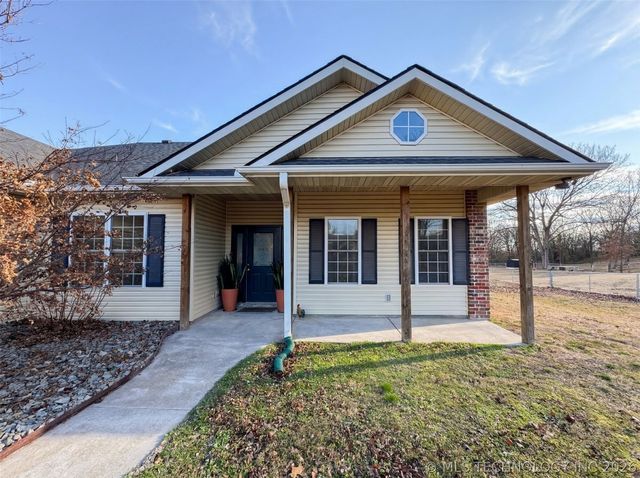 16929 W 736 Road, Tahlequah, OK 74464