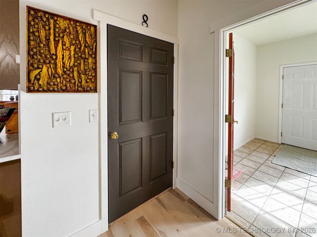 16929 W 736 Road, Tahlequah, OK 74464