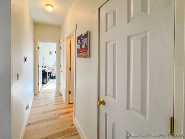 16929 W 736 Road, Tahlequah, OK 74464