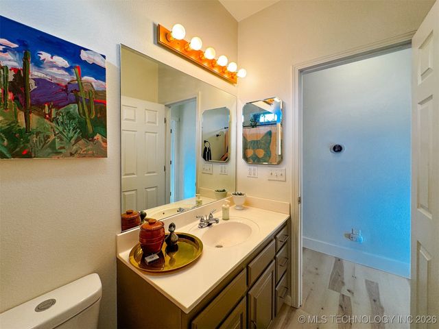 16929 W 736 Road, Tahlequah, OK 74464