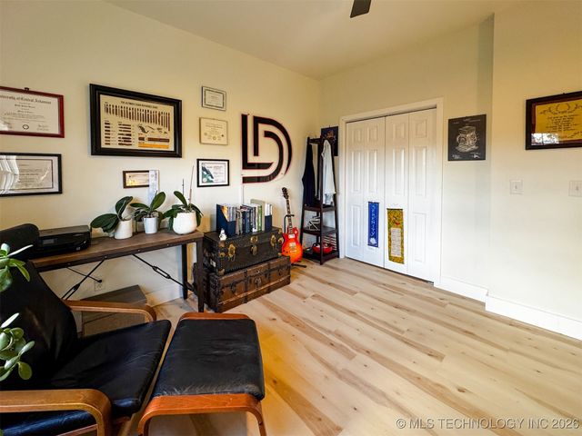 16929 W 736 Road, Tahlequah, OK 74464