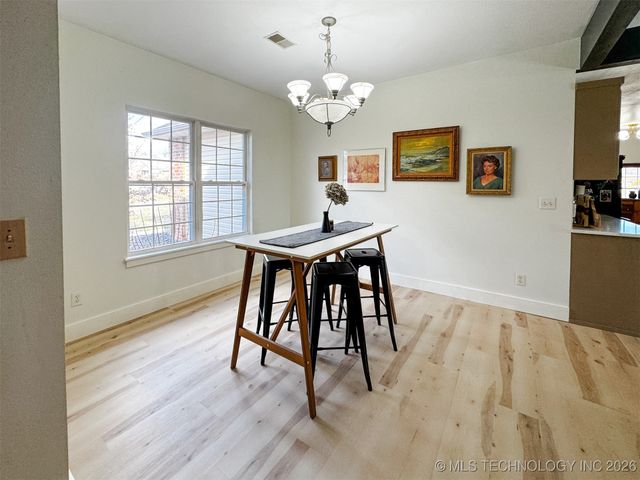 16929 W 736 Road, Tahlequah, OK 74464