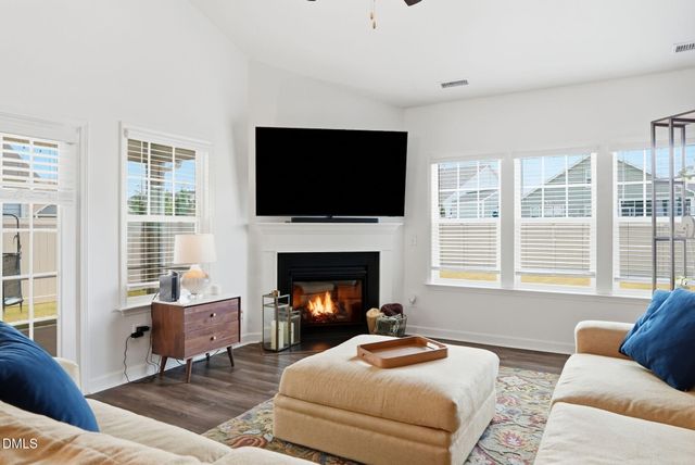 73 Sugarmaple Way, Youngsville, NC 27596