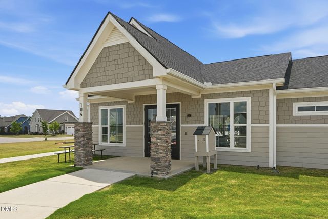 73 Sugarmaple Way, Youngsville, NC 27596