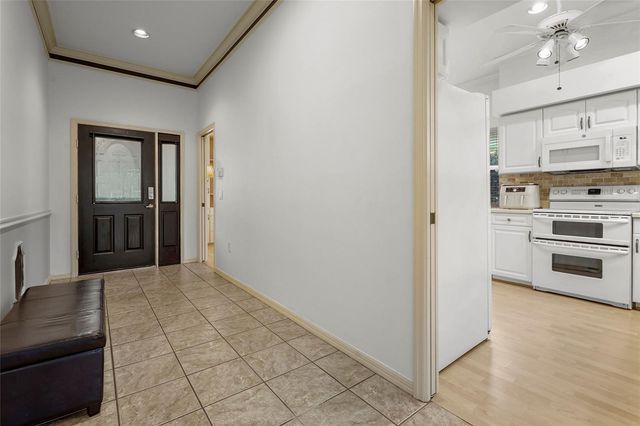 3350 W CHELMSFORD COURT 13, Sarasota, FL 34235