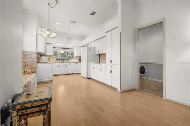 3350 W CHELMSFORD COURT 13, Sarasota, FL 34235