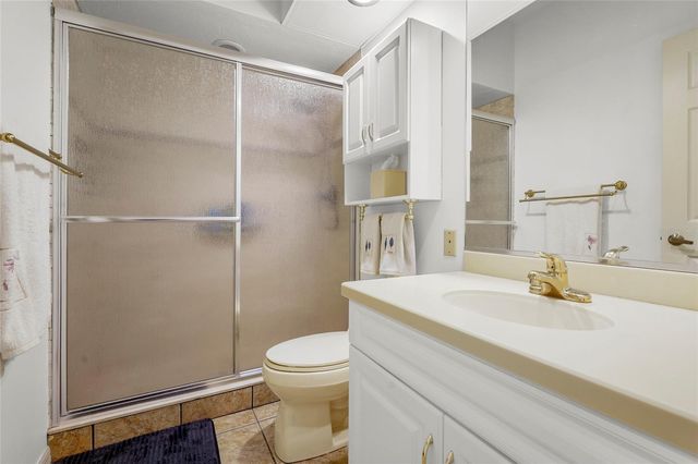 3350 W CHELMSFORD COURT 13, Sarasota, FL 34235