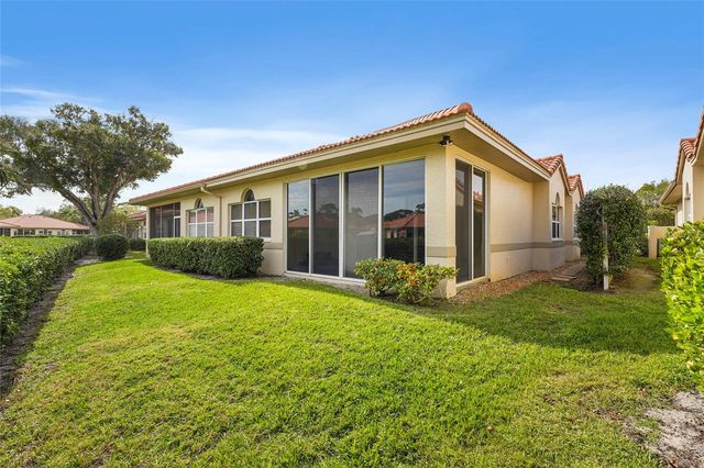 3350 W CHELMSFORD COURT 13, Sarasota, FL 34235
