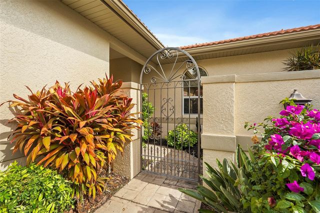 3350 W CHELMSFORD COURT 13, Sarasota, FL 34235