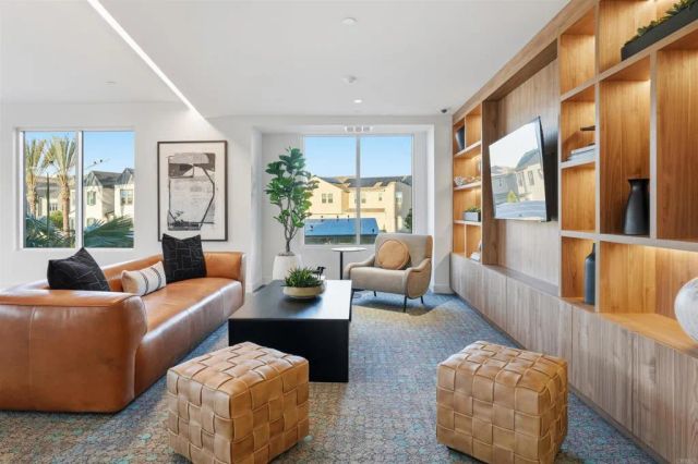 6000 Luminary Drive 1-306, Chula Vista, CA 91913
