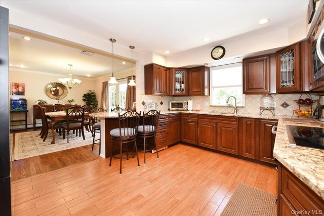 79 Ohio Avenue, Massapequa, NY 11758