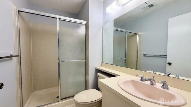 148 Wycoff Way, East Brunswick, NJ 08816