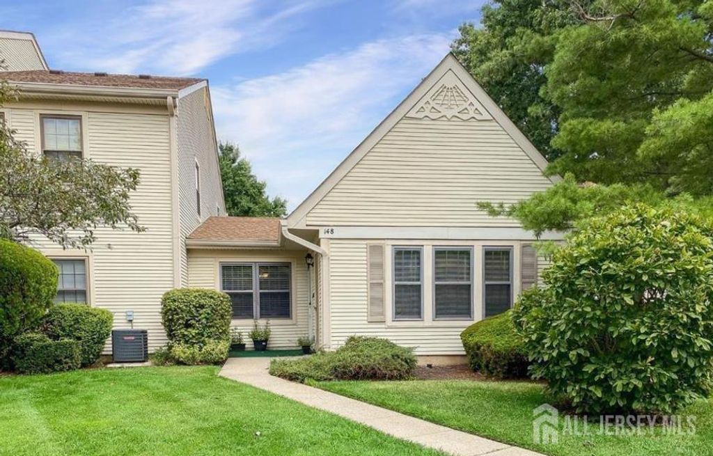 148 Wycoff Way, East Brunswick, NJ 08816