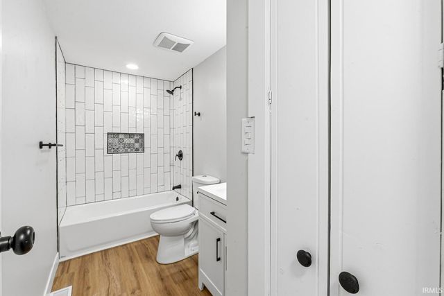 53622 Kennedy Drive, Granger, IN 46530