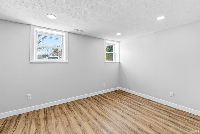 53622 Kennedy Drive, Granger, IN 46530