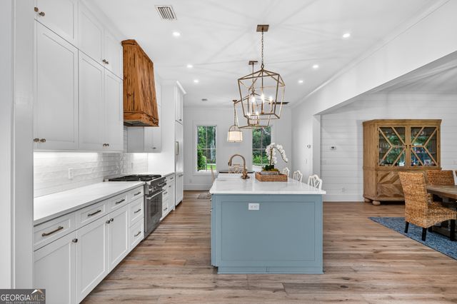 102 Adams Drive, St. Simons, GA 31522