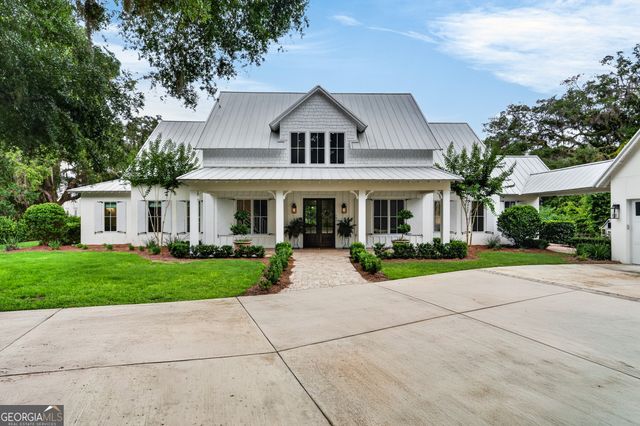 102 Adams Drive, St. Simons, GA 31522