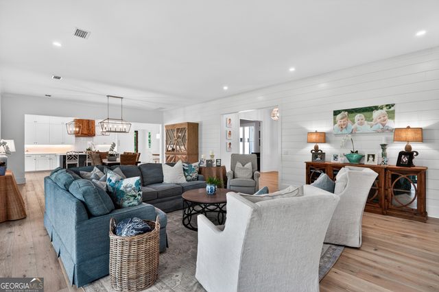 102 Adams Drive, St. Simons, GA 31522