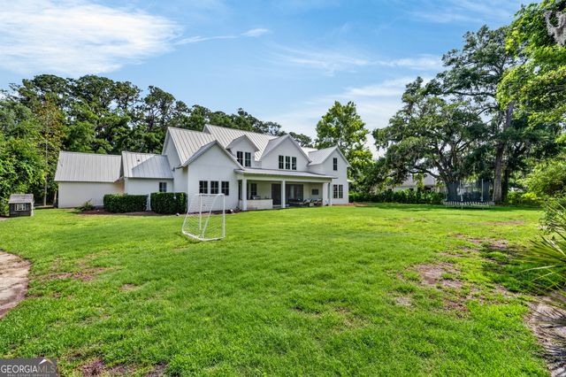 102 Adams Drive, St. Simons, GA 31522
