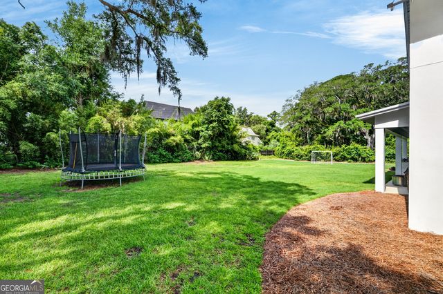 102 Adams Drive, St. Simons, GA 31522