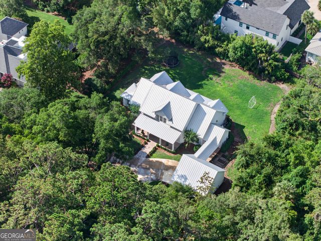 102 Adams Drive, St. Simons, GA 31522