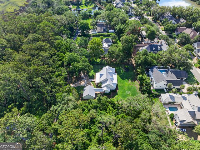 102 Adams Drive, St. Simons, GA 31522