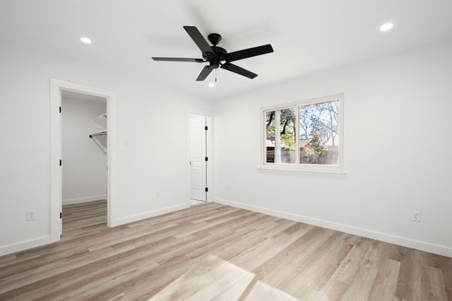 9717 Anderson Village DR, Austin, TX 78729