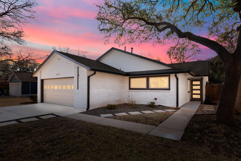 9717 Anderson Village DR, Austin, TX 78729
