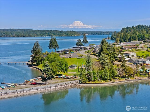 2519 Island Drive NW, Olympia, WA 98502