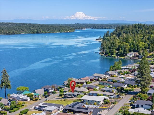 2519 Island Drive NW, Olympia, WA 98502