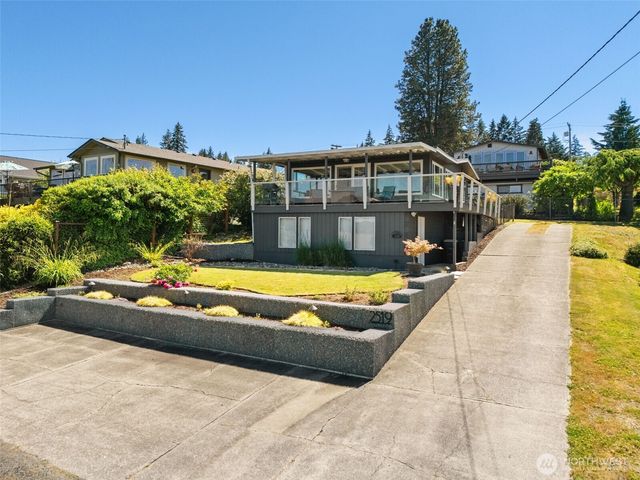 2519 Island Drive NW, Olympia, WA 98502