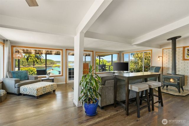 2519 Island Drive NW, Olympia, WA 98502