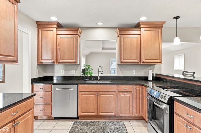 5102 Belleisle, Avon, IN 46123