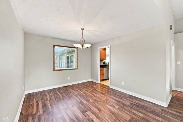 5102 Belleisle, Avon, IN 46123