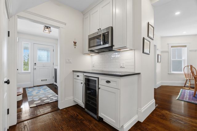 23 Doncaster St, Boston, MA 02131