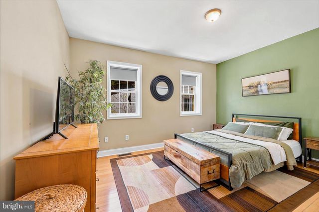 514 TITAN ST, Philadelphia, PA 19147