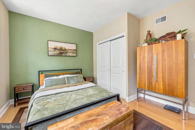 514 TITAN ST, Philadelphia, PA 19147